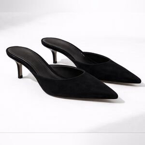 Schutz Julie Black Suede Mule Heels Pointed Toe Slip On Pumps Minimalist Size 7